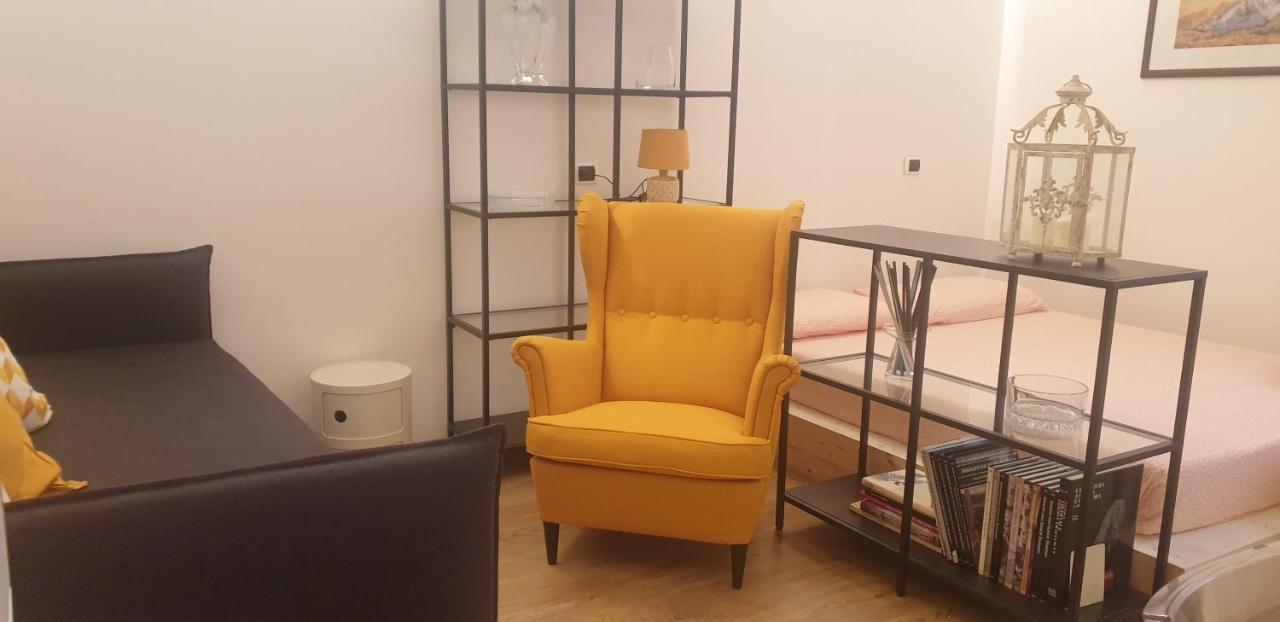 Isola Dal Verme Flat Apartman Milánó Kültér fotó
