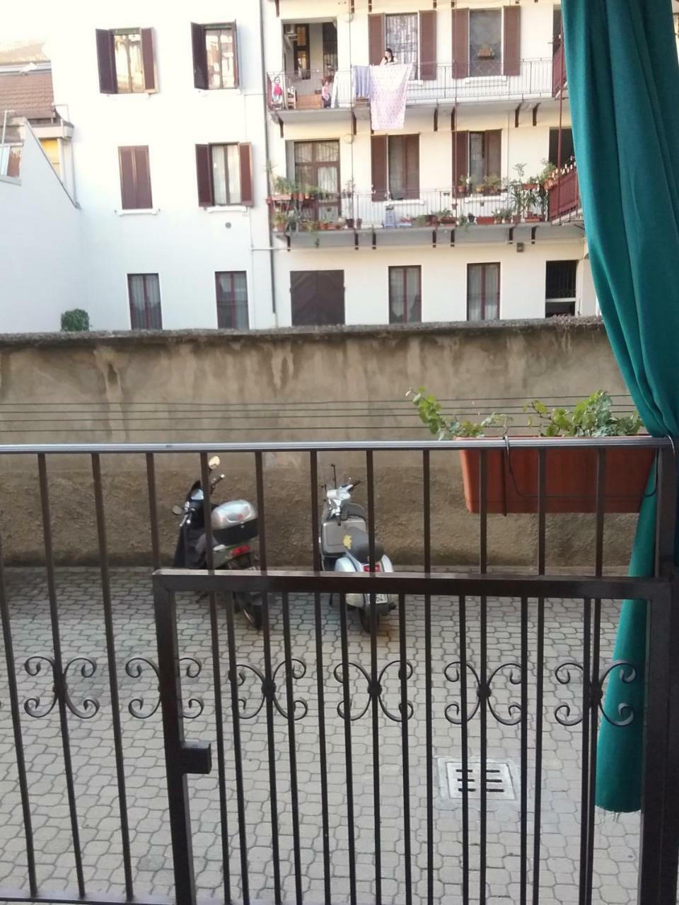 Isola Dal Verme Flat Apartman Milánó Kültér fotó