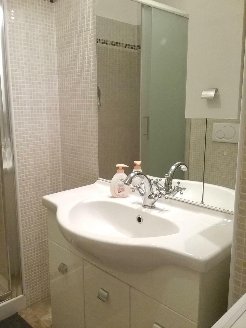 Isola Dal Verme Flat Apartman Milánó Kültér fotó